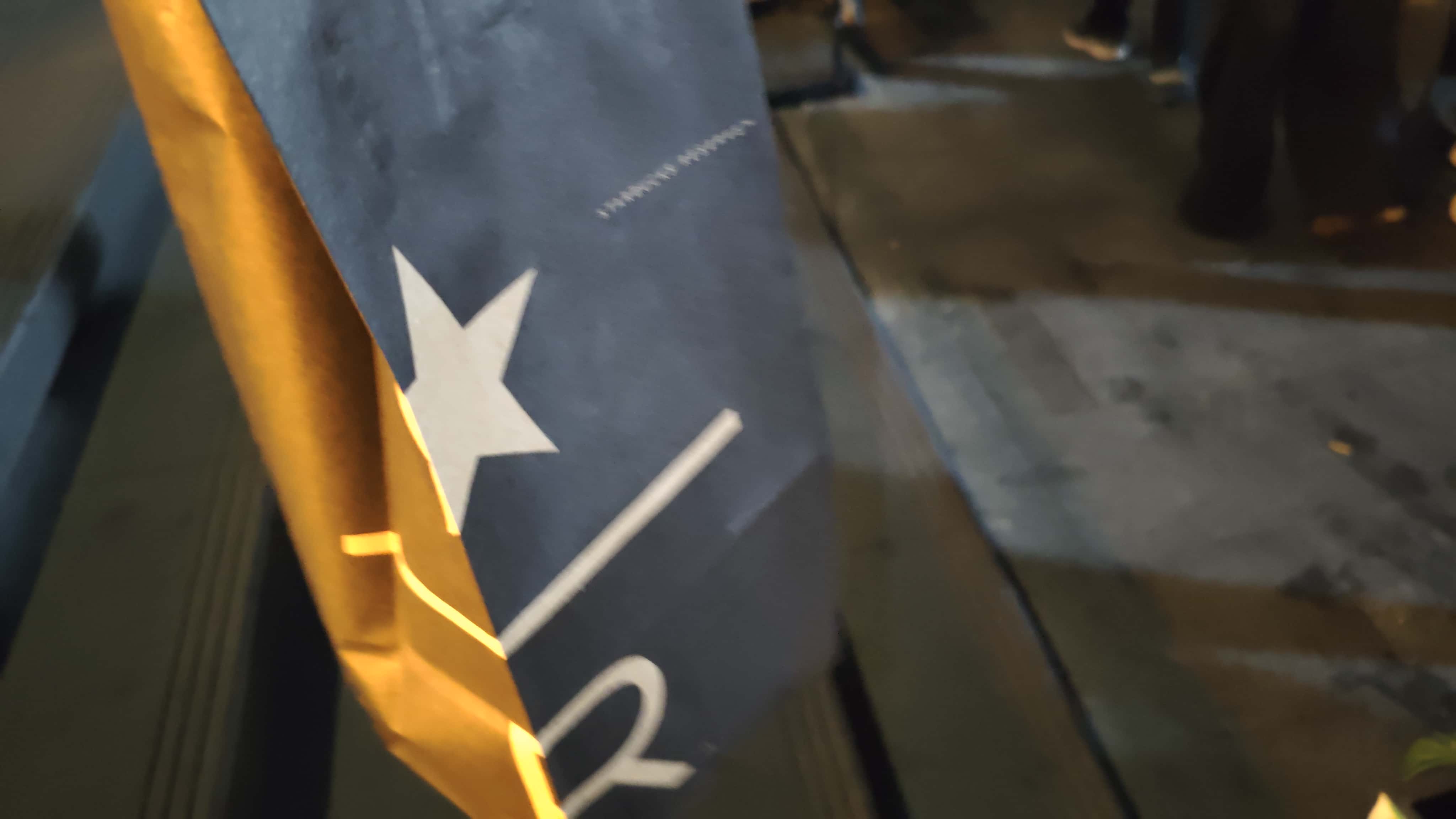 请输入图片描述